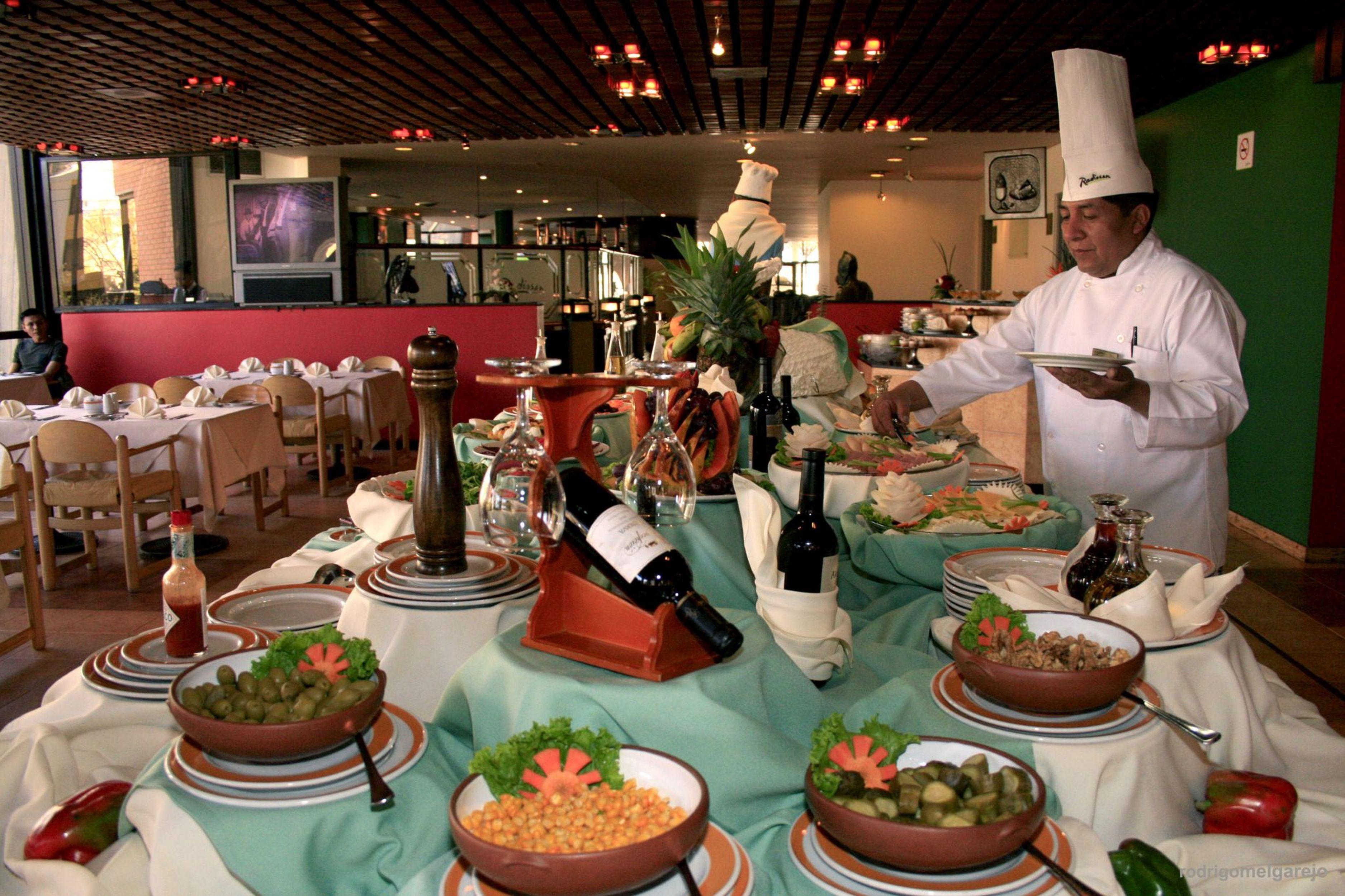 Real Plaza Hotel & Convention Center La Paz Nhà hàng bức ảnh