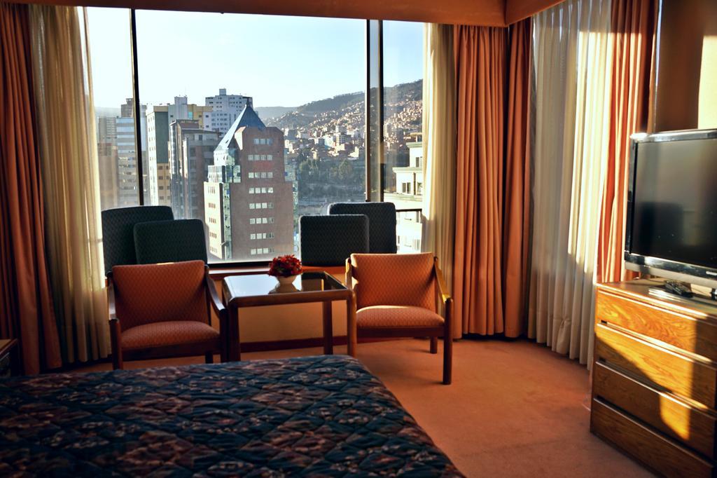 Real Plaza Hotel & Convention Center La Paz Phòng bức ảnh